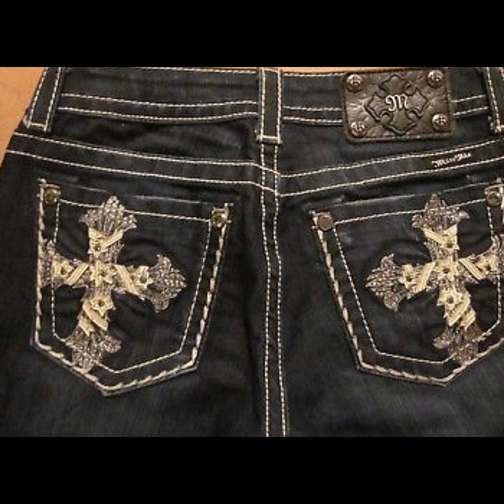 MISS ME BUCKLE JEANS (1pair$50 or 2pairs $75)
